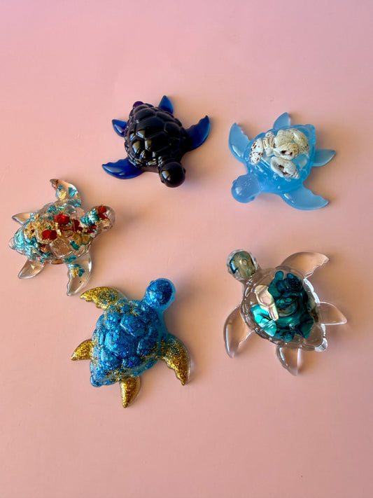 Mini Tortues décoratives en résine – Tortue de mer & tortue de terre artisanales