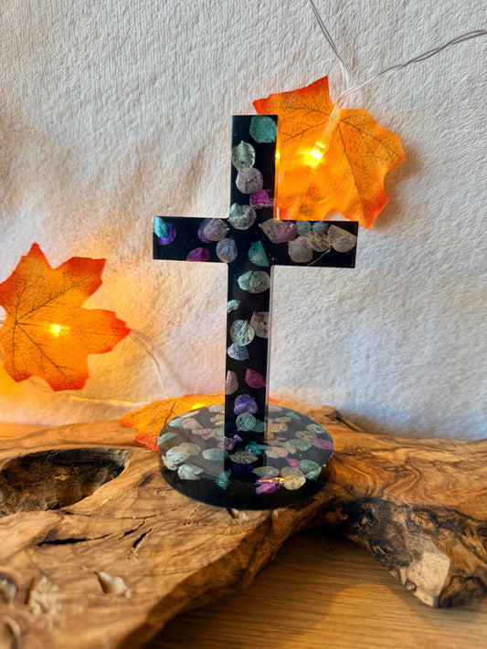Croix décorative en résine époxy – Fleurs séchées