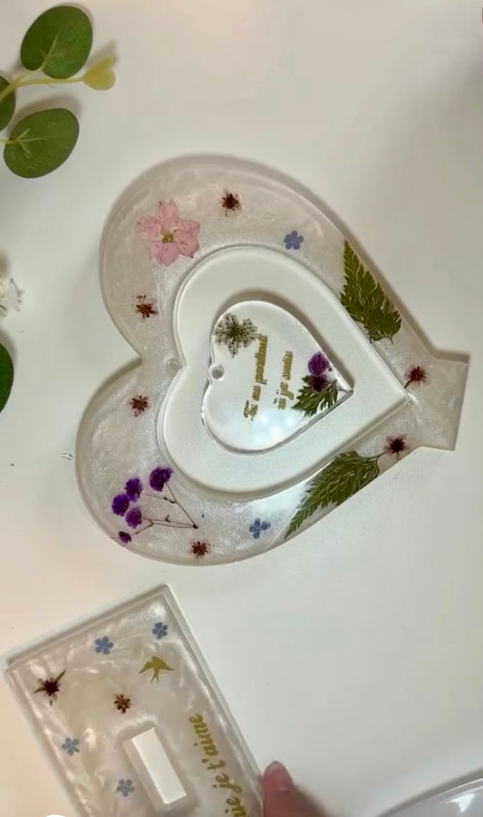 Double cœur en résine – Cadeau personnalisé pour couple