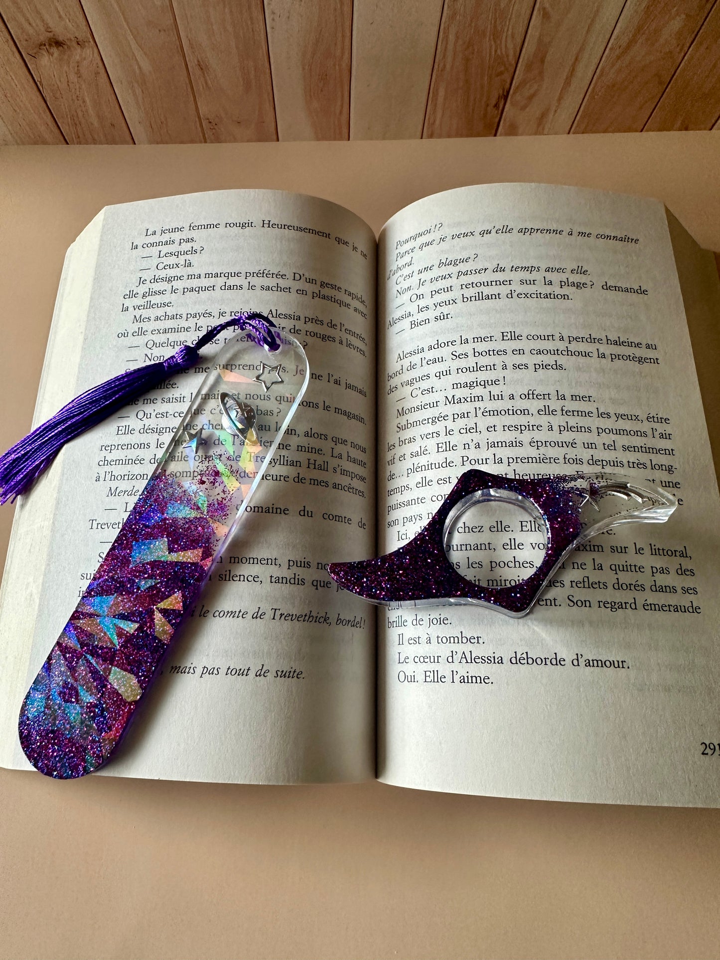 Marque-page personnalisé & bague de lecture en résine