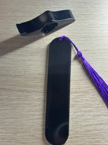 Marque-page personnalisé & bague de lecture en résine