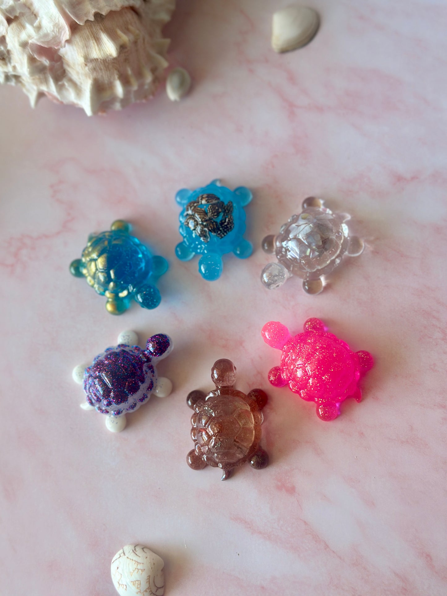 Mini Tortues décoratives en résine – Tortue de mer & tortue de terre artisanales