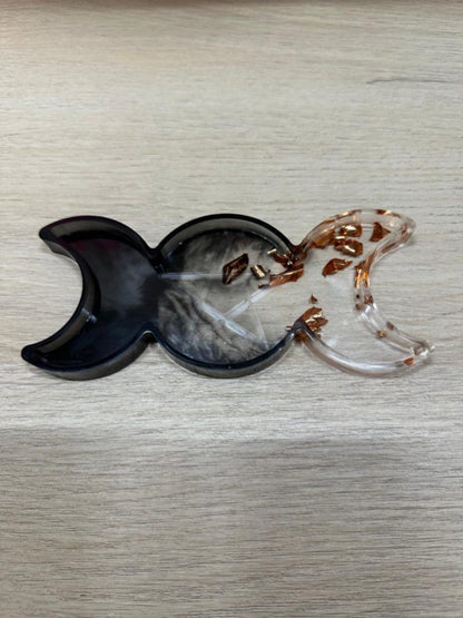 Plateau lune en résine – vide poche décoratif et design